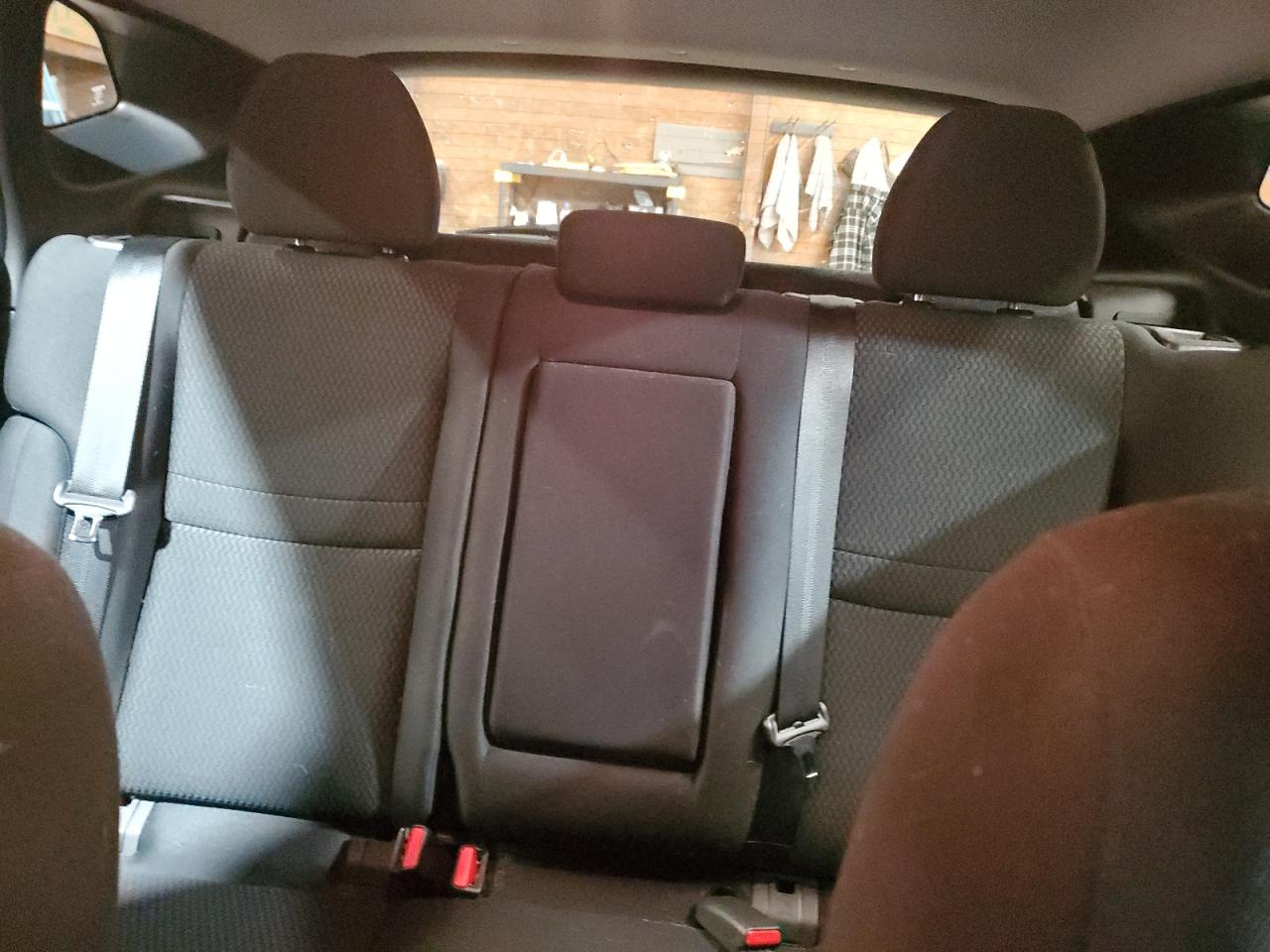 Nissan Rogue S Image 5