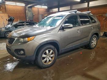  Salvage Kia Sorento