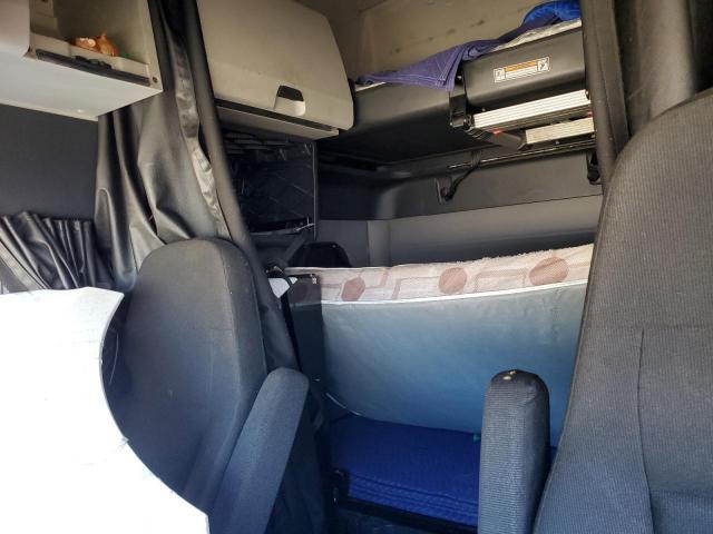 Freightliner Cascadia 1 Image 7