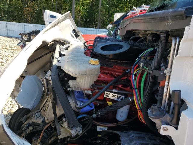 Freightliner Cascadia 1 Image 6