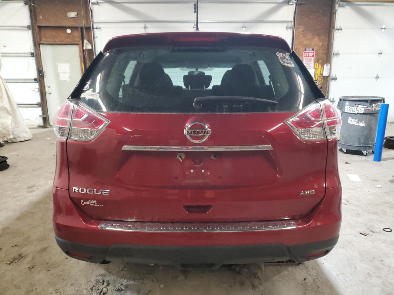Nissan Rogue S Image 6