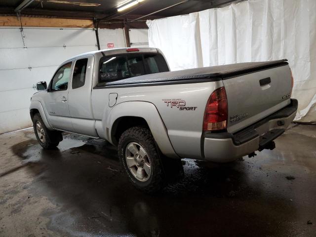 Toyota Tacoma Access Cab Image 12