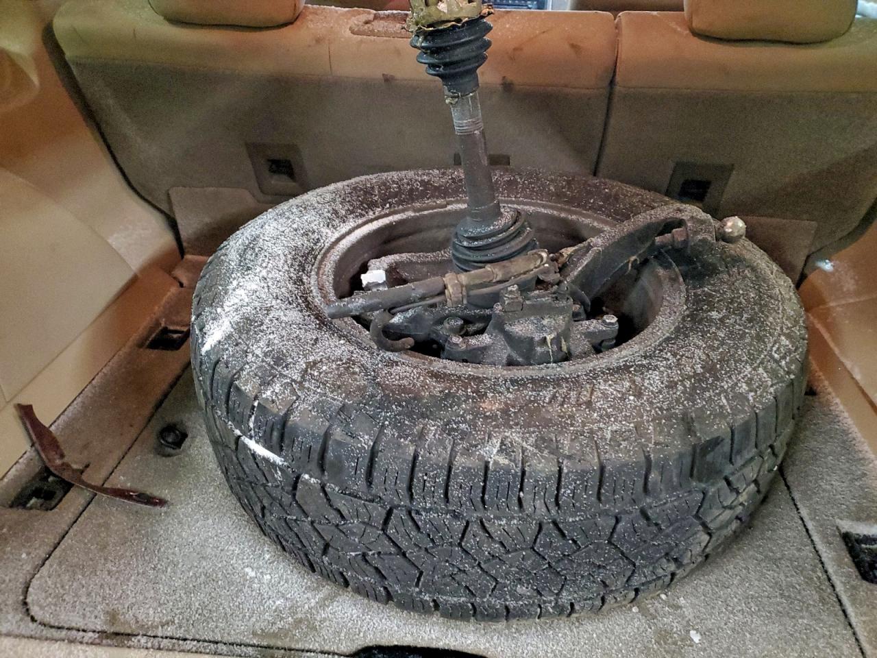 Jeep Liberty Sport Image 12