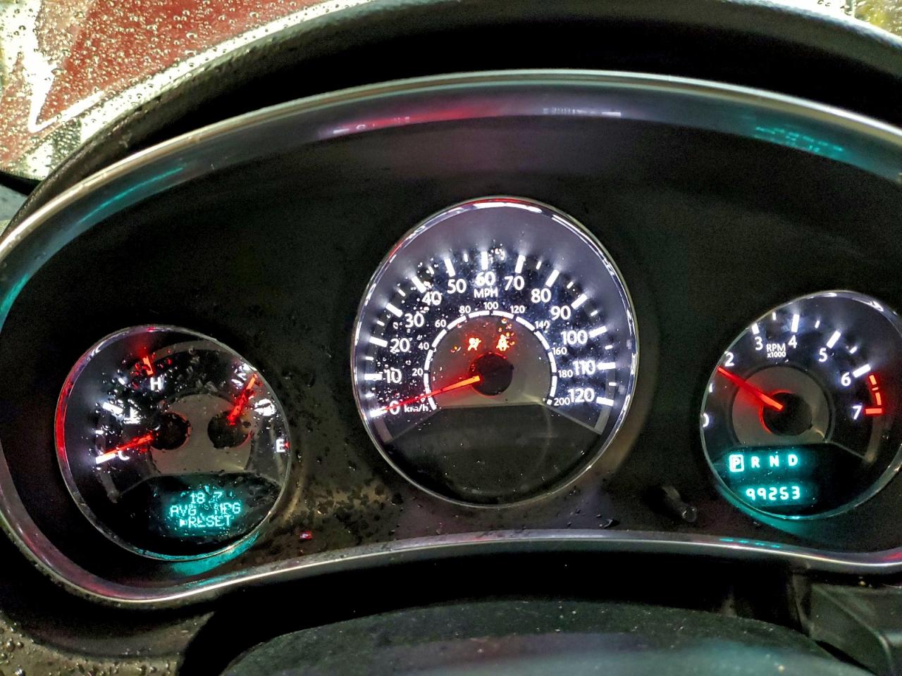 Chrysler 200 Limited Image 6