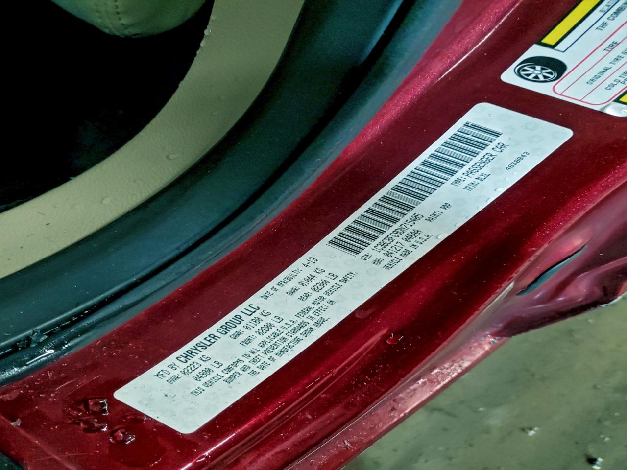 Chrysler 200 Limited Image 11