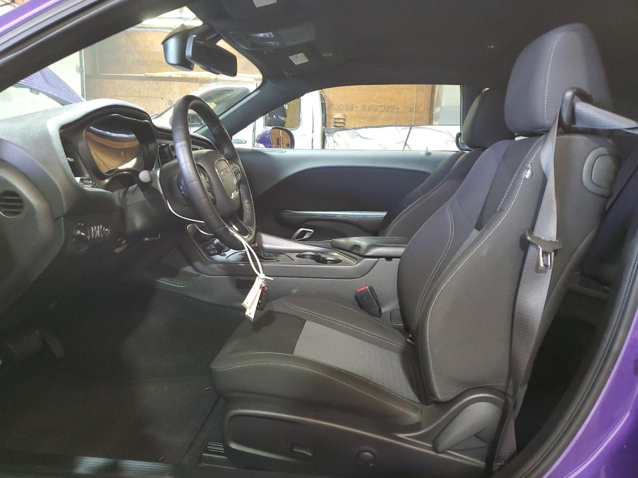 Dodge Challenger Sxt Image 5