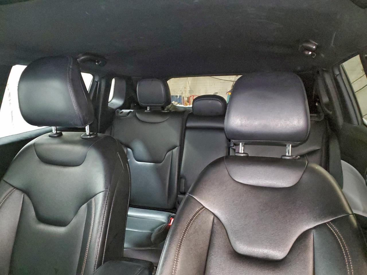 Jeep Compass Limited Image 12