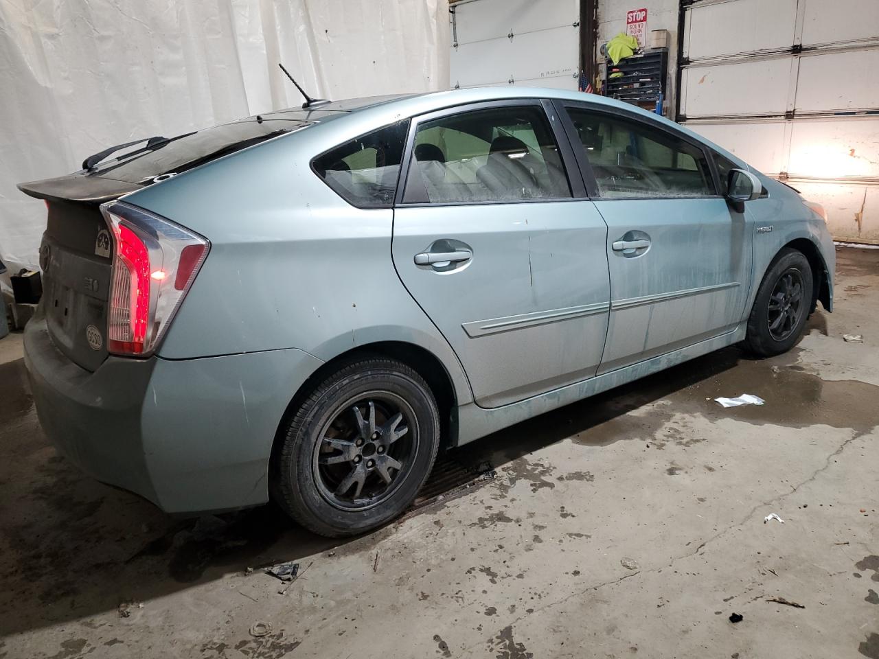 Toyota Prius Image 2