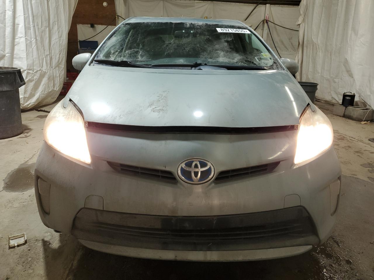 Toyota Prius Image 4