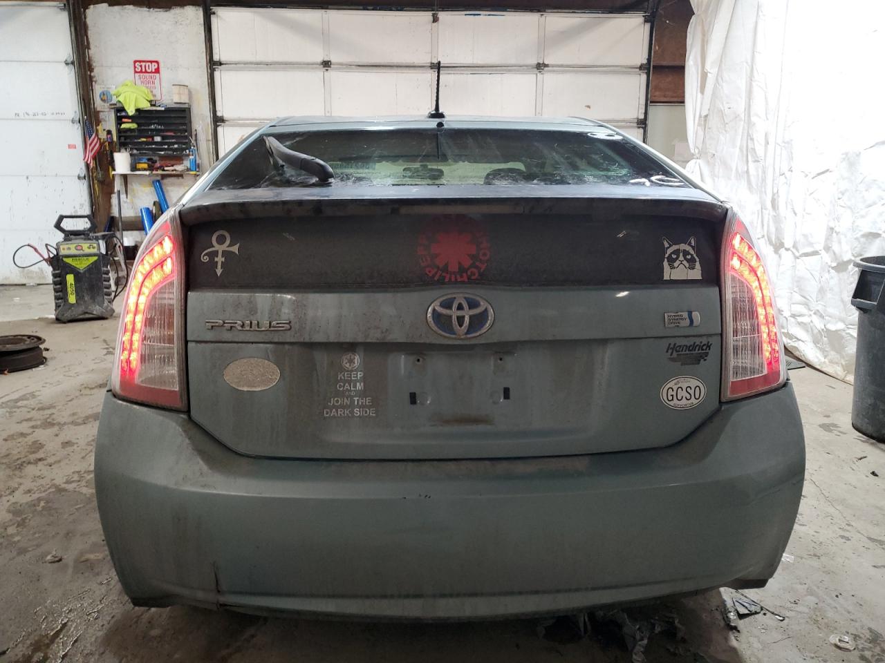 Toyota Prius Image 3