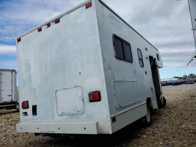 Ford Econoline E350 Super Duty Cutaway Van Image 5