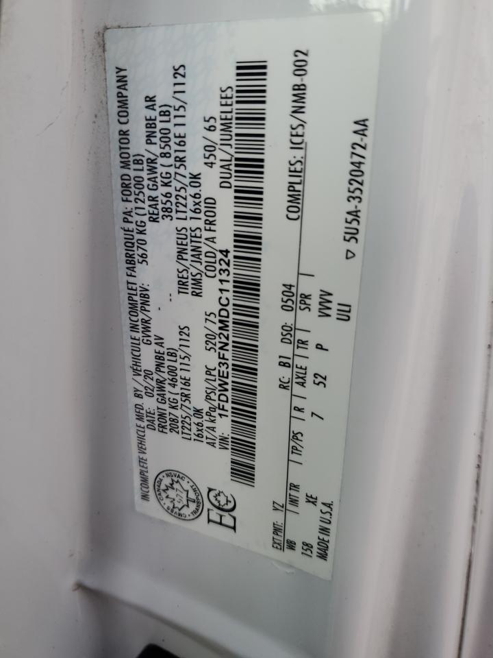 Ford Econoline E350 Super Duty Cutaway Van Image 3