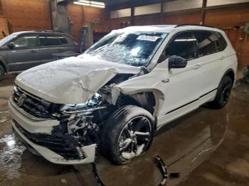  Salvage Volkswagen Tiguan