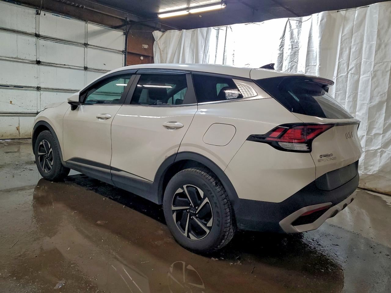 Kia Sportage Lx Image 2