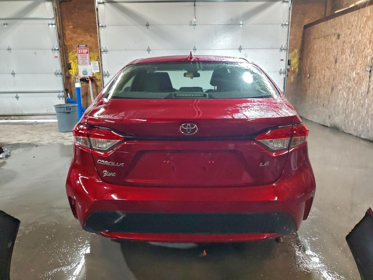 Toyota Corolla Le Image 8