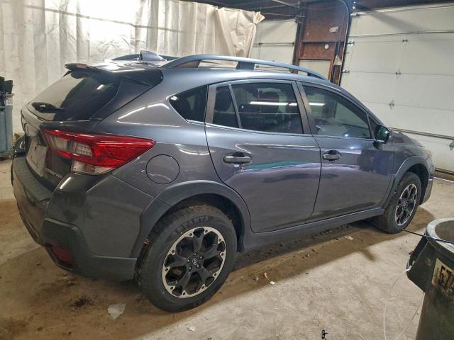 Subaru Crosstrek Premium Image 2
