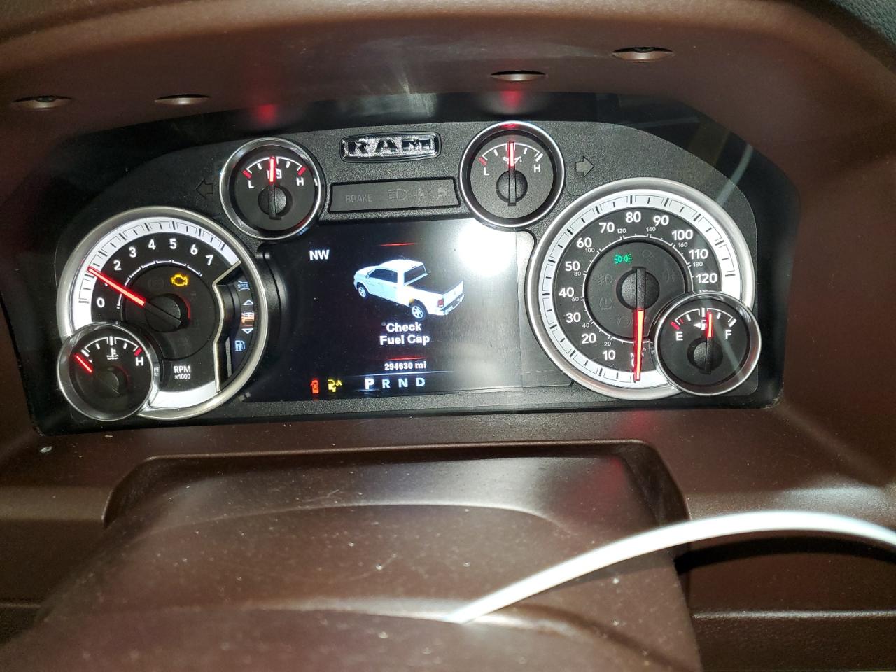 Ram 1500 Slt Image 3