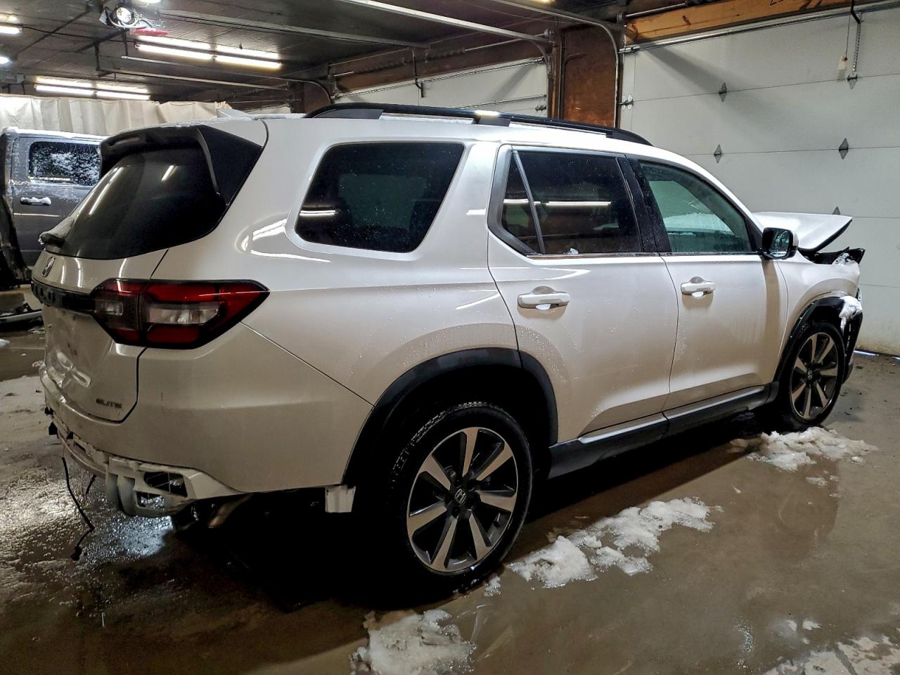 Honda Pilot Elite Image 6