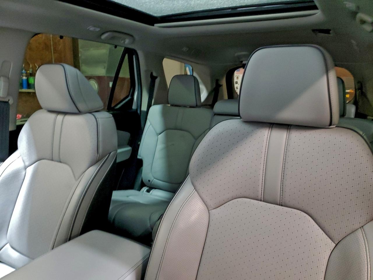 Honda Pilot Elite Image 5