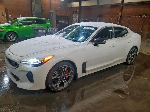  Salvage Kia Stinger