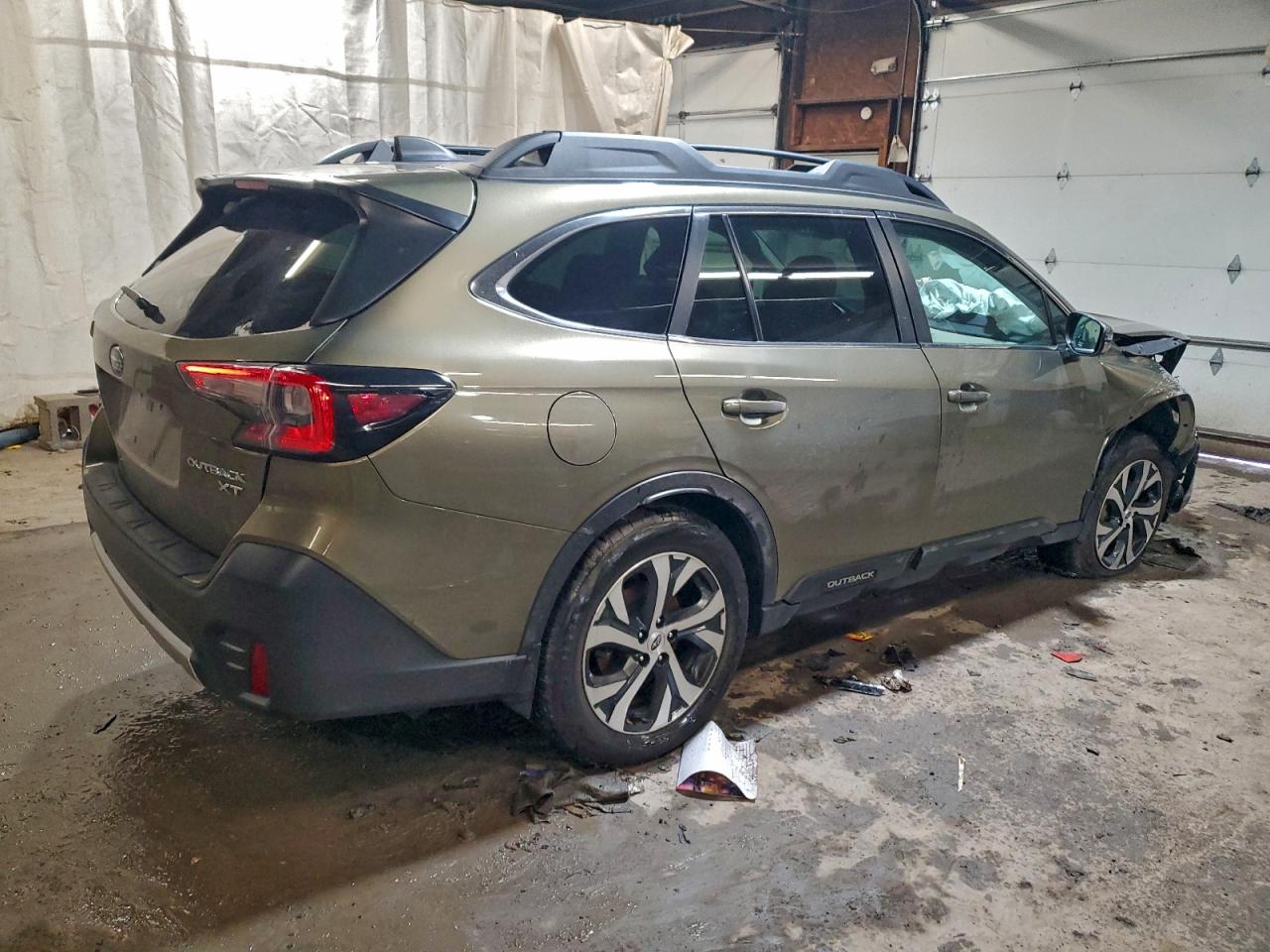 Subaru Outback Limited Xt Image 4