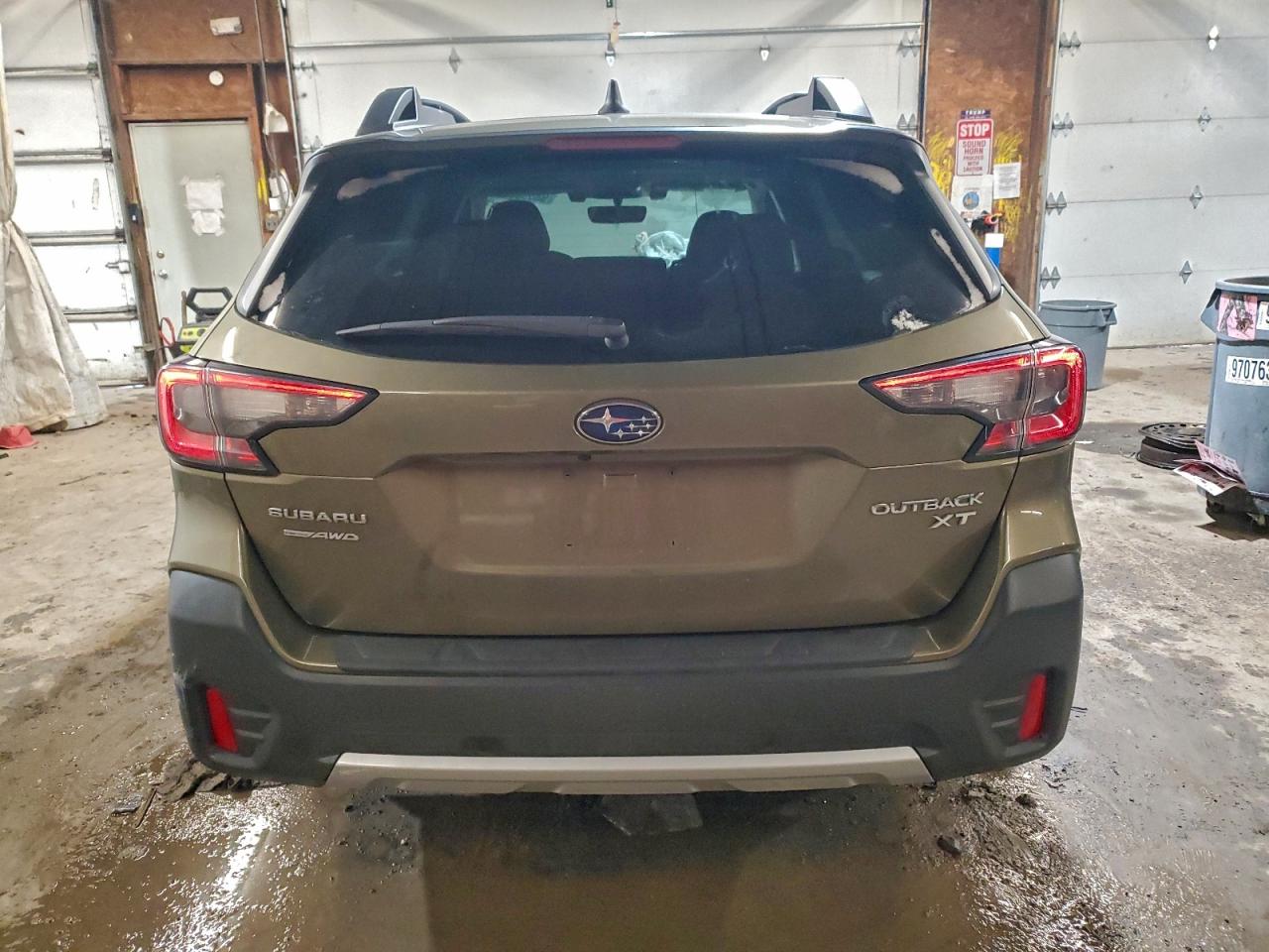 Subaru Outback Limited Xt Image 13