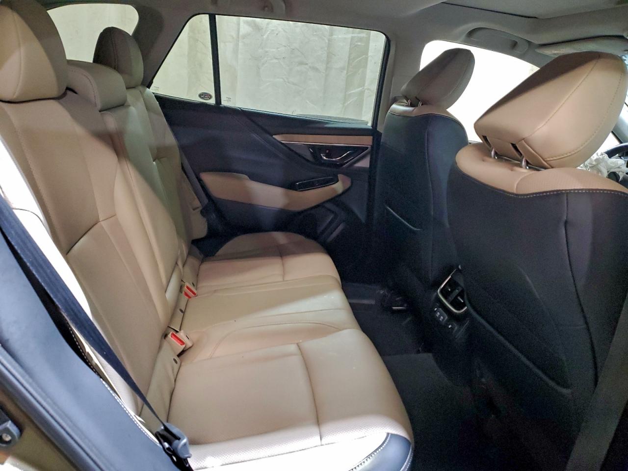 Subaru Outback Limited Xt Image 10