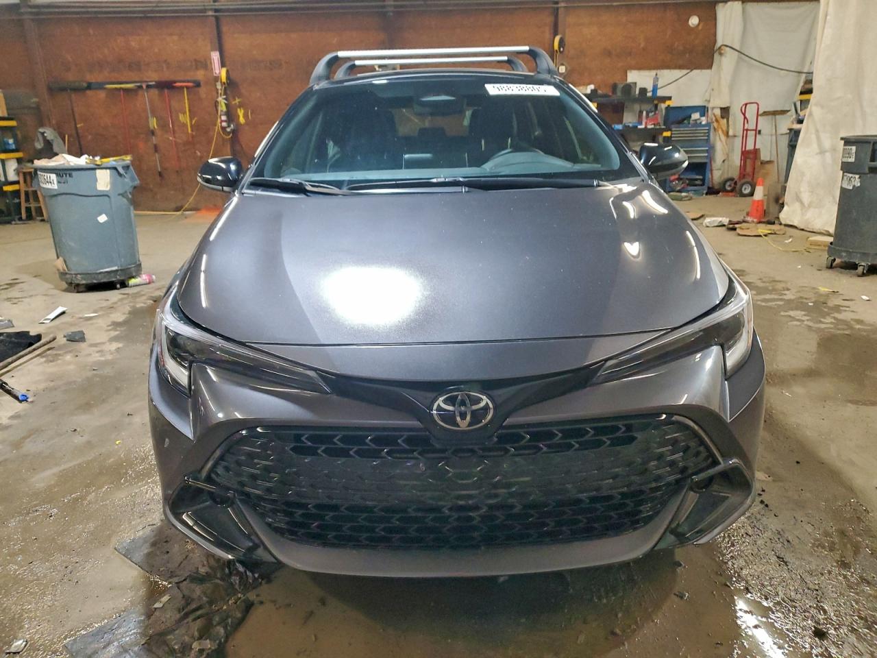 Toyota Corolla Se Image 3