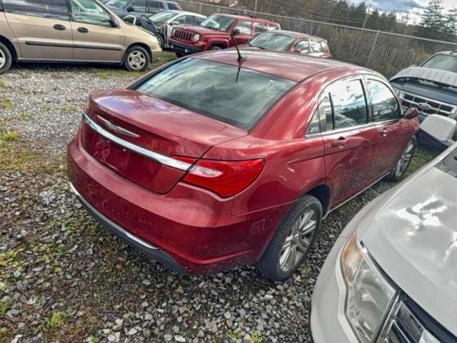Chrysler 200 Lx Image 6