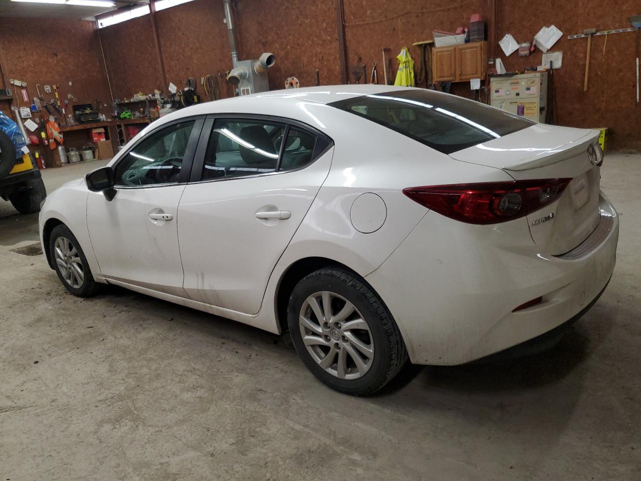 Mazda 3 Touring Image 8