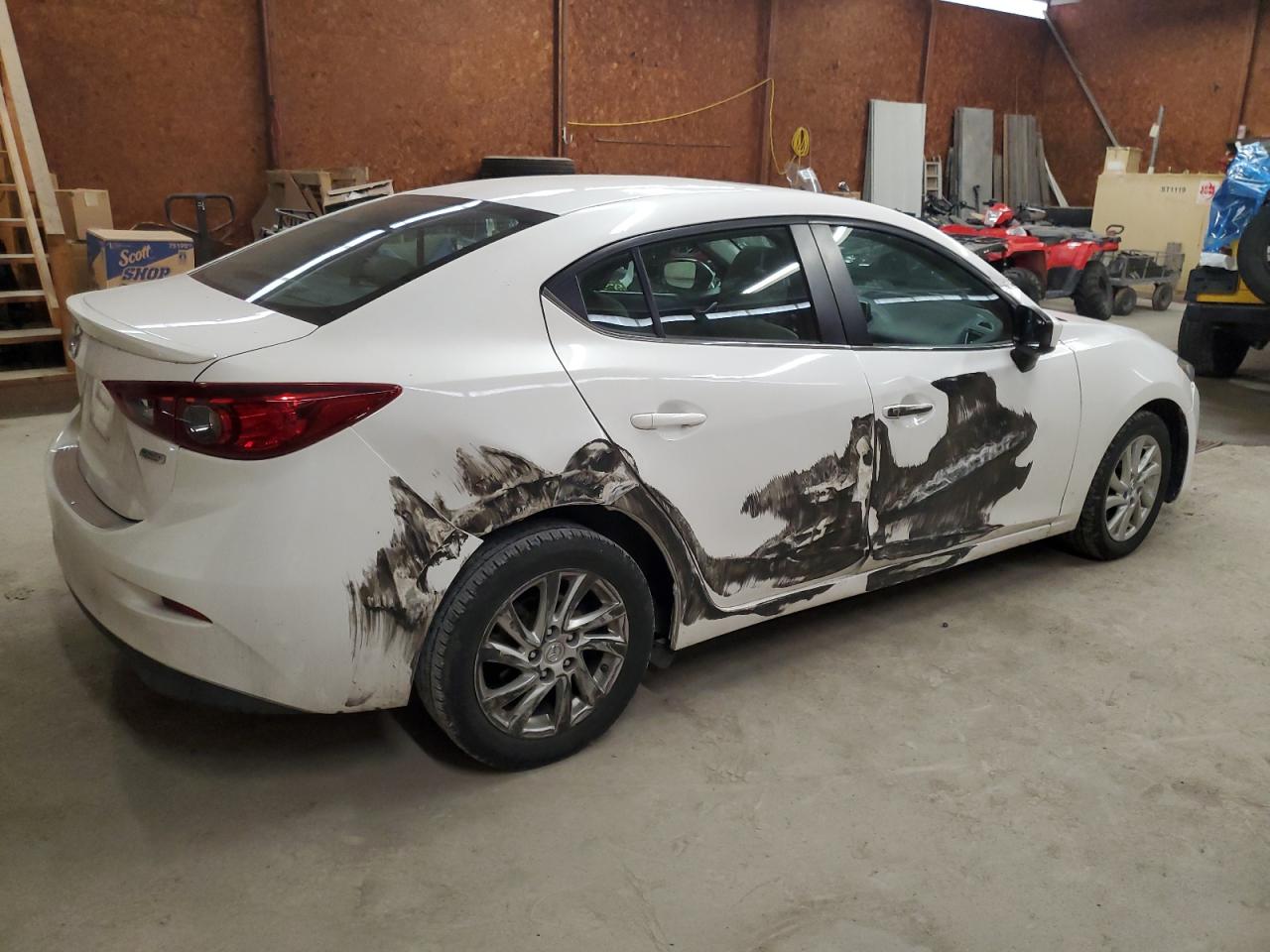 Mazda 3 Touring Image 5