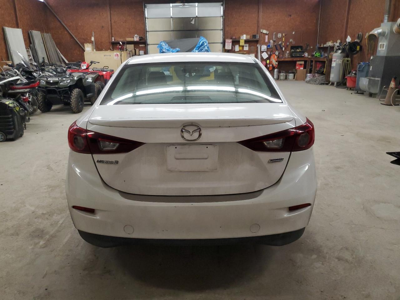 Mazda 3 Touring Image 4