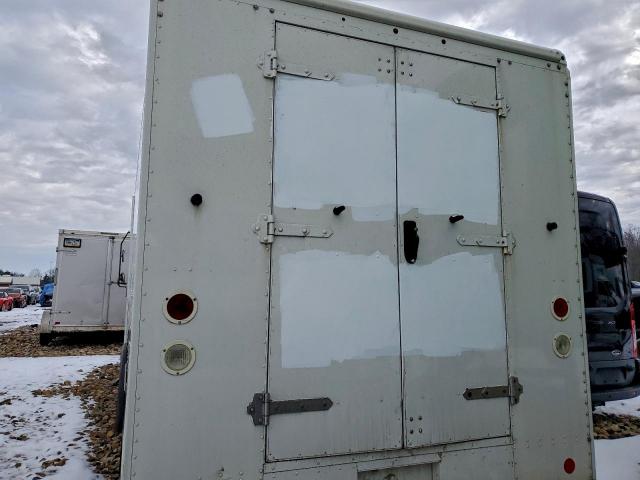 Ford Econoline E350 Super Duty Stripped Chassis Image 3