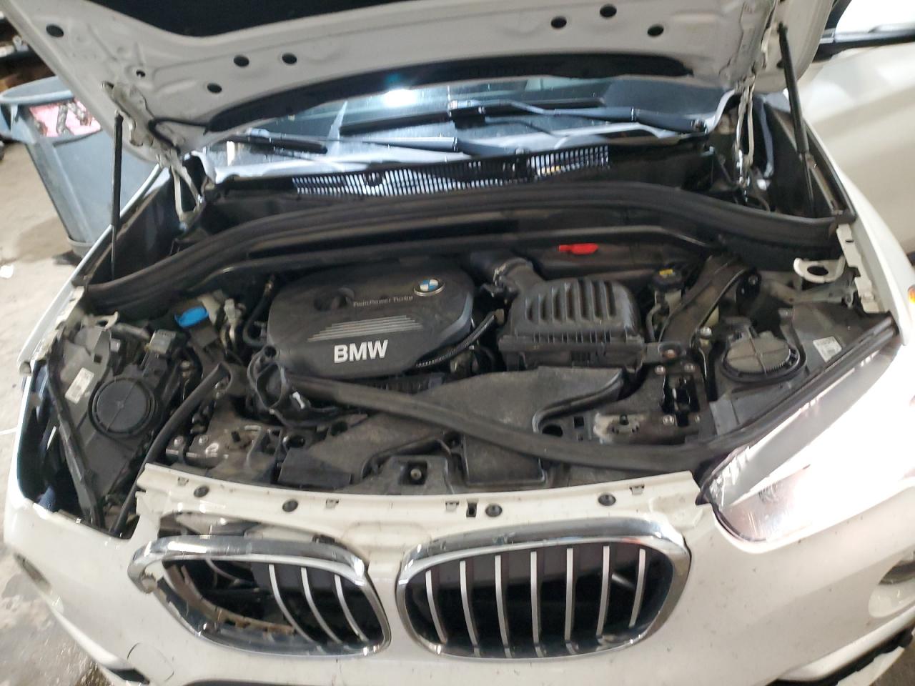 BMW X Series Xdrive28i Image 11