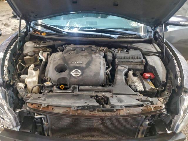 Nissan Maxima S Image 11