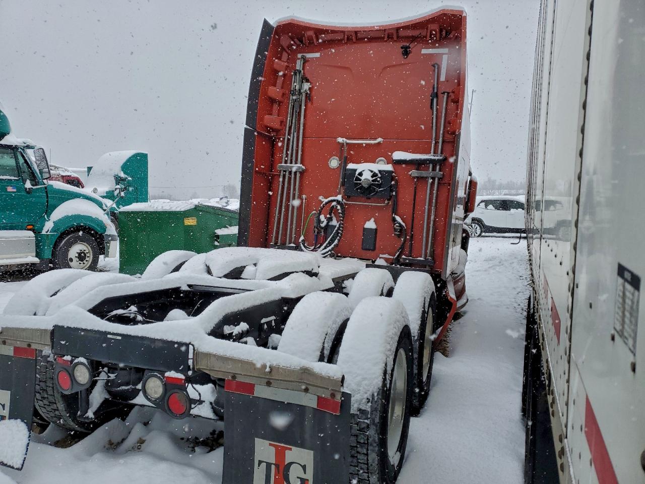 Peterbilt 579 Image 2