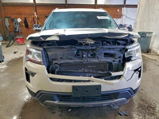 Ford Explorer Xlt Image 7