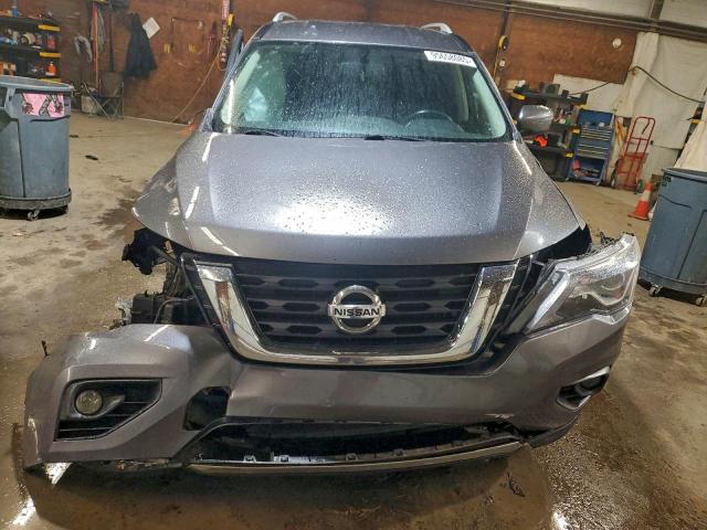 Nissan Pathfinder S Image 3