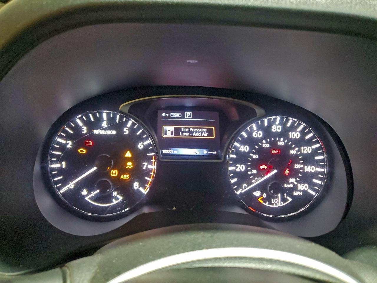 Nissan Pathfinder S Image 14