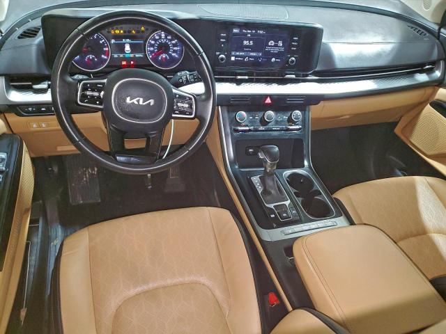 Kia Carnival Lx Image 3