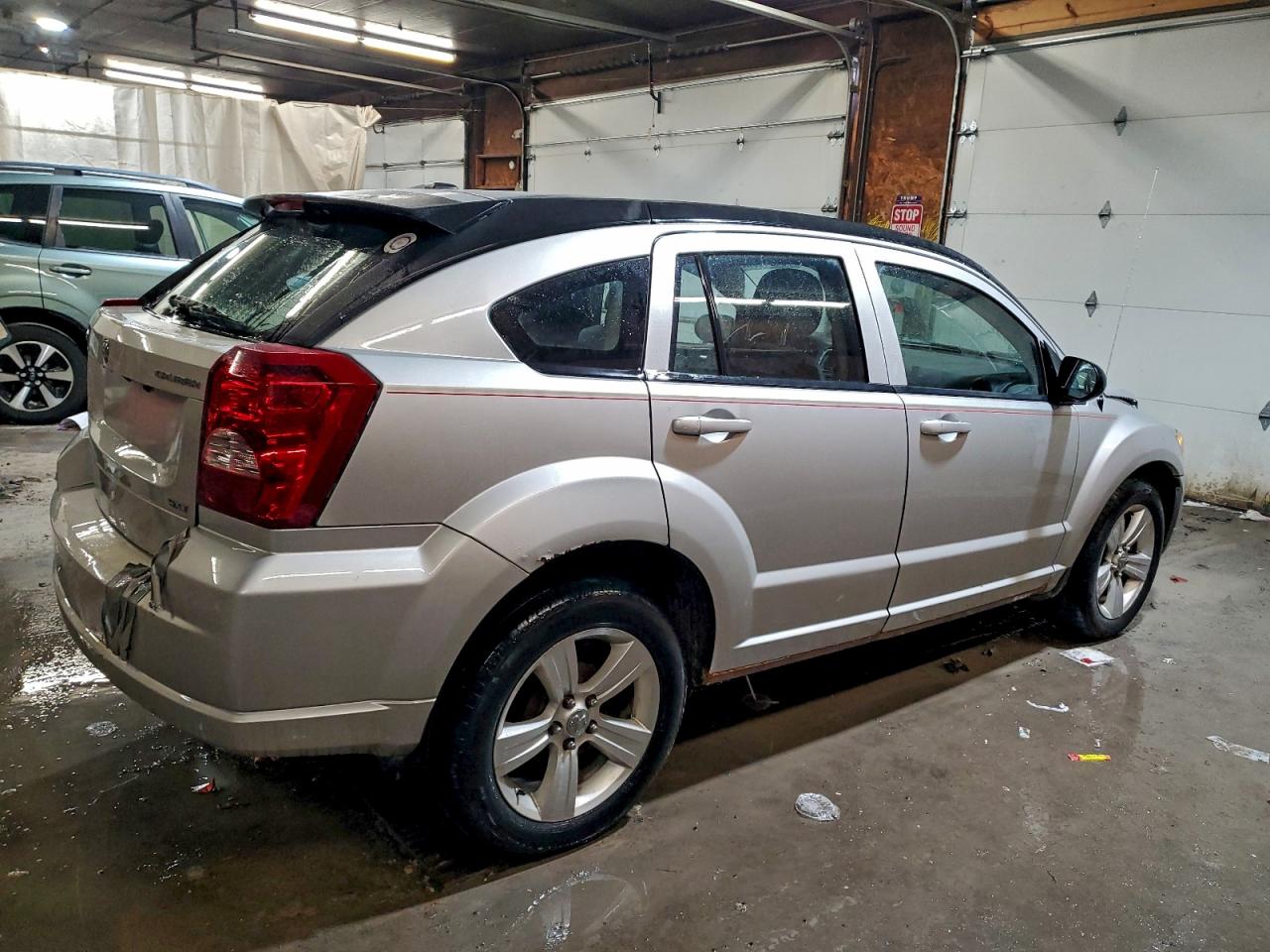 Dodge Caliber Sxt Image 8