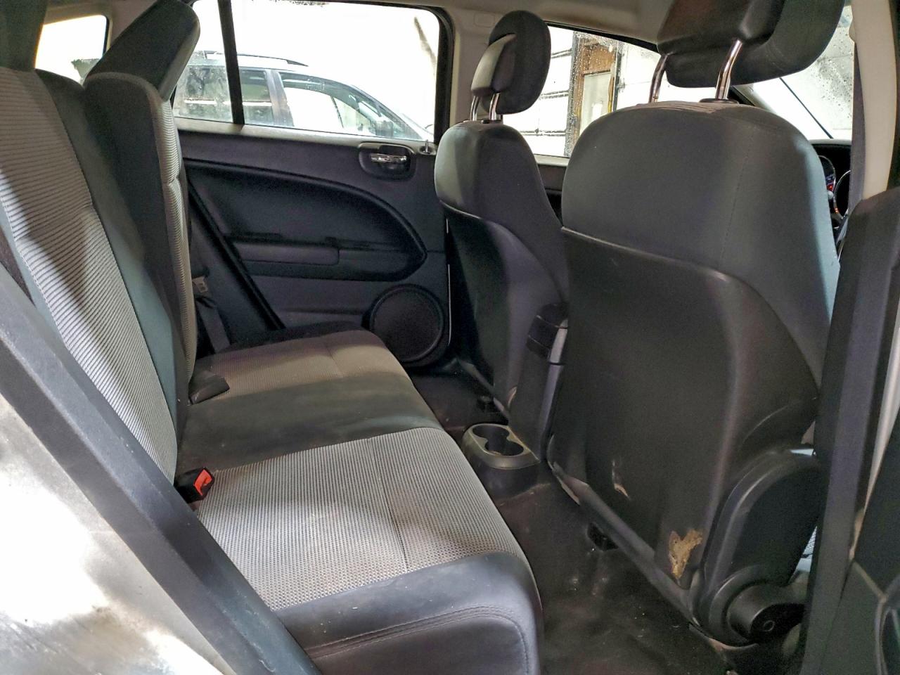 Dodge Caliber Sxt Image 12