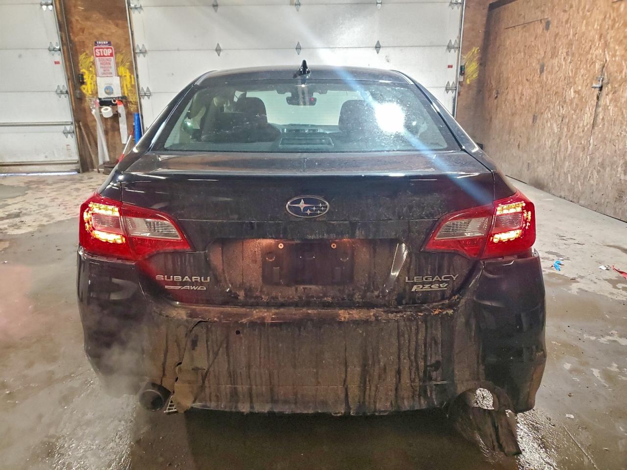 Subaru Legacy Sport Image 11