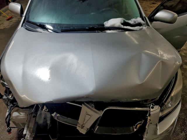 Pontiac Vibe Image 11