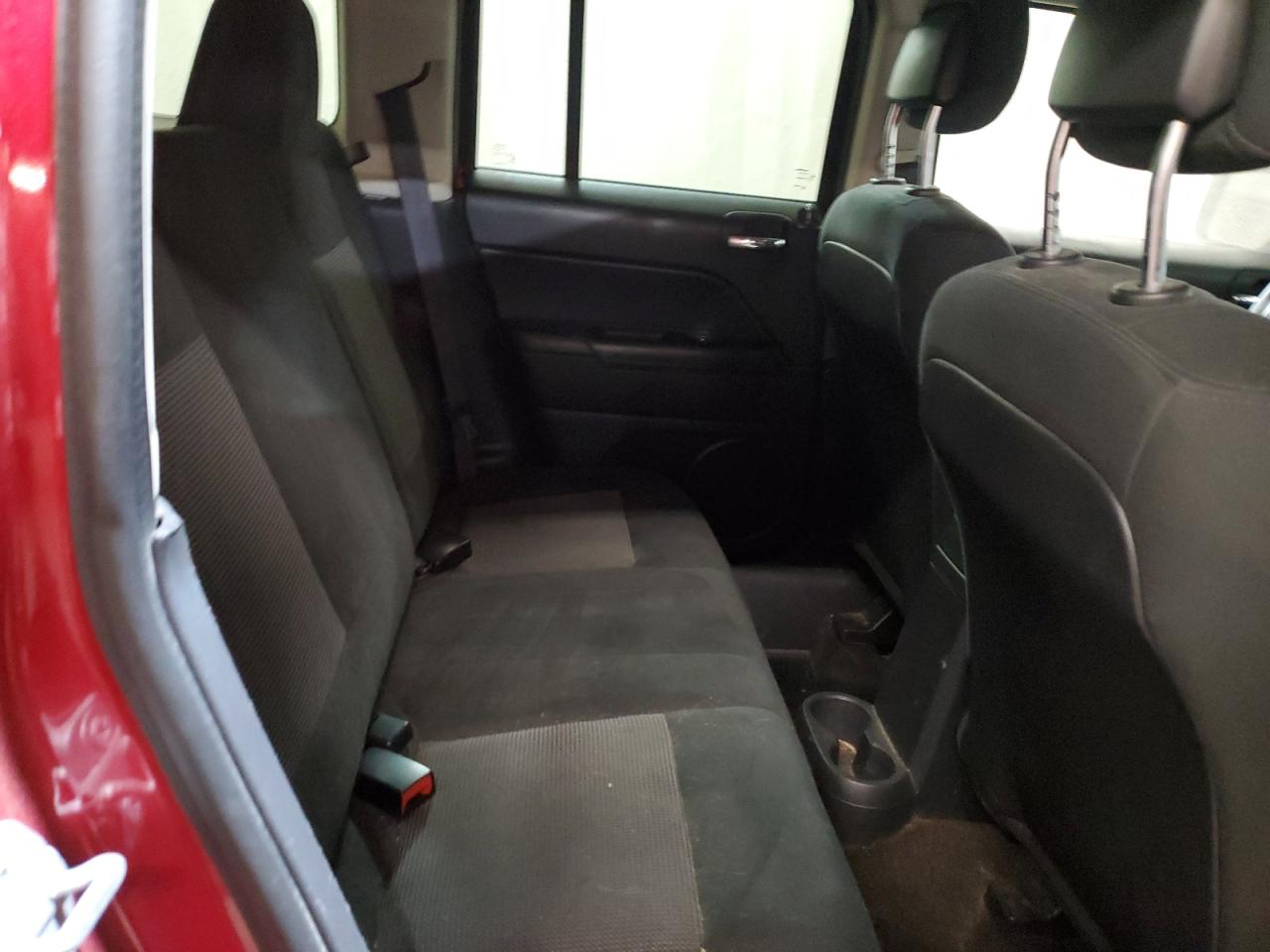 Jeep Patriot Sport Image 9