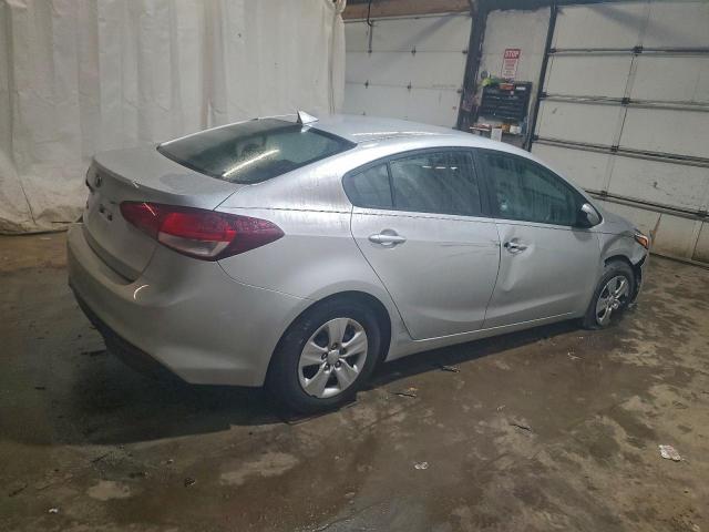 Kia Forte Lx Image 2