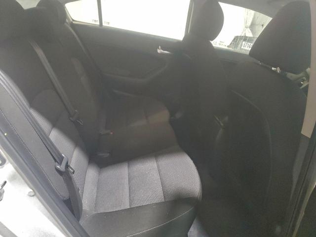 Kia Forte Lx Image 12