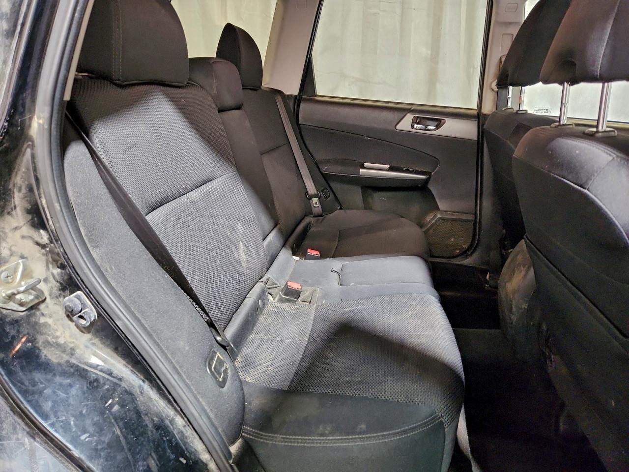 Subaru Forester 2.5x Premium Image 13