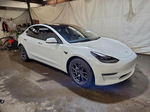 Tesla Model 3 Image 3