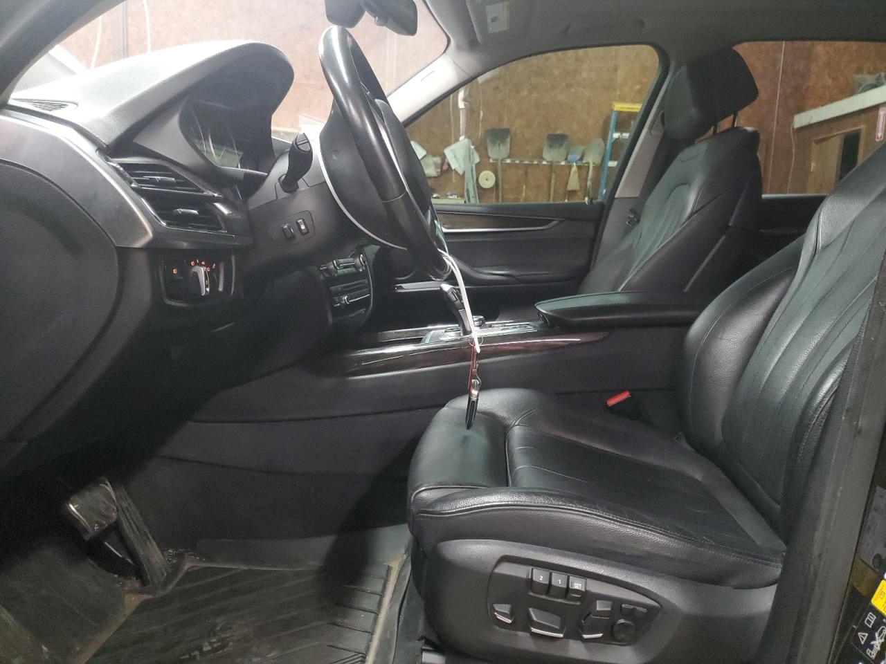 BMW X Series Xdrive50i Image 9